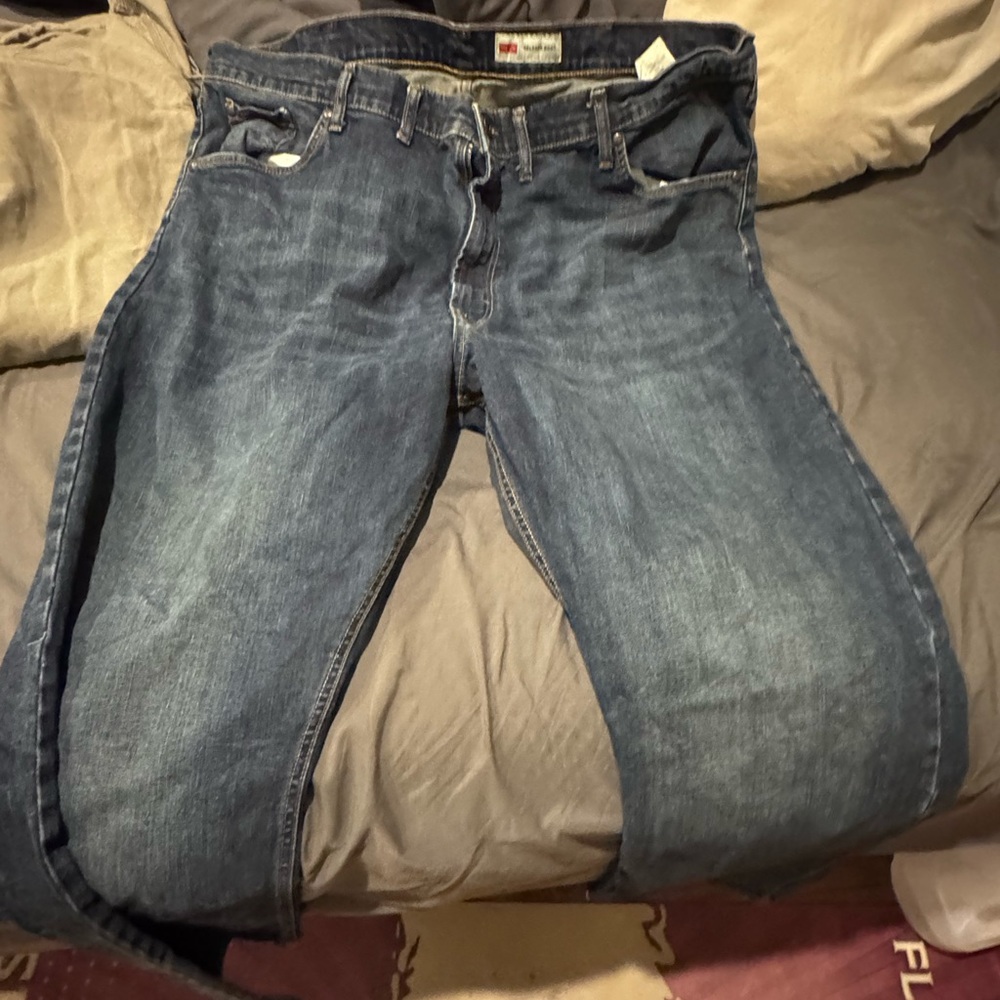 44x30